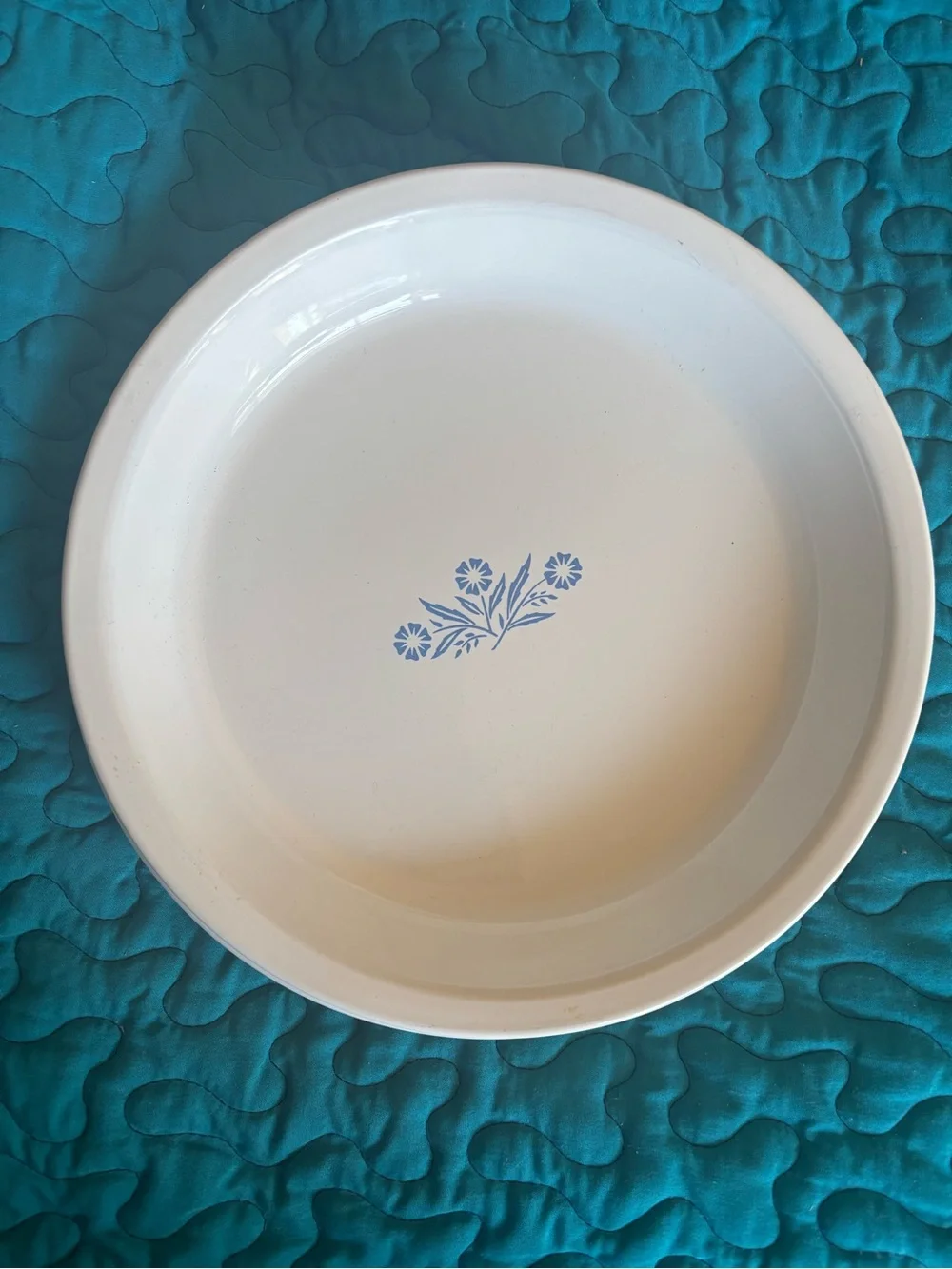Set of 2 vintage CorningWare P-309 pie plates, 9-inch size, made in the USA
